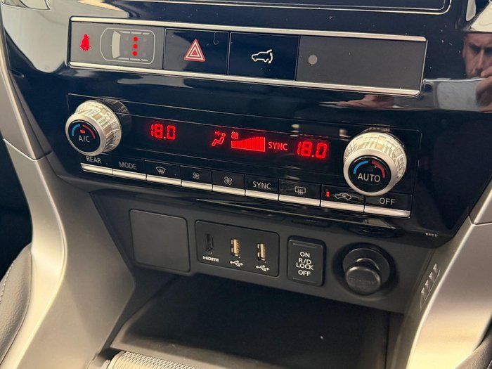 2025 Mitsubishi Pajero Sport GLS