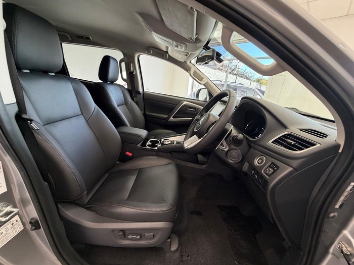 2025 Mitsubishi Pajero Sport GLS