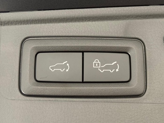 2025 Mitsubishi Pajero Sport GLS