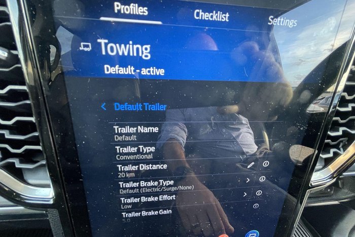 2025 Ford Everest Trend