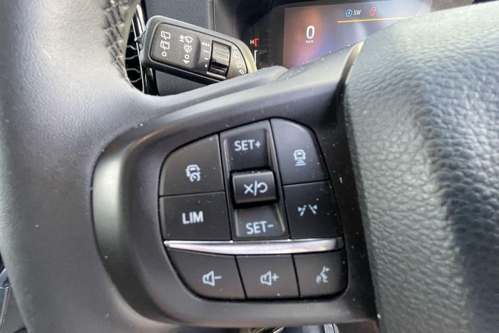 2025 Ford Everest Trend