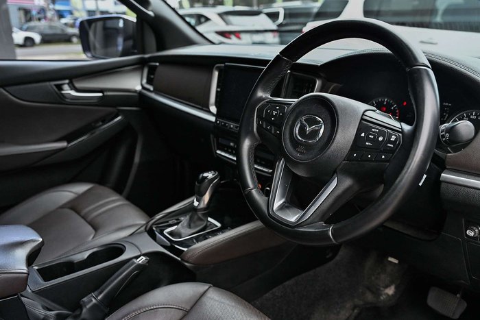 2023 Mazda BT-50 GT