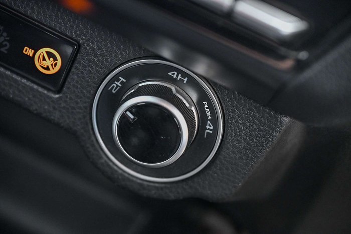 2023 Mazda BT-50 GT