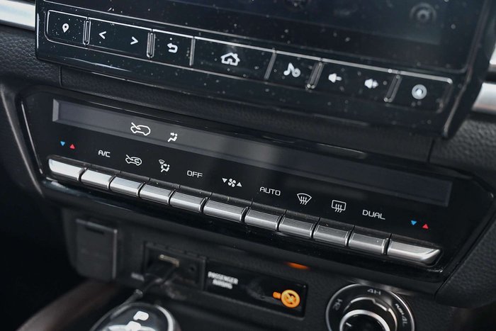 2023 Mazda BT-50 GT
