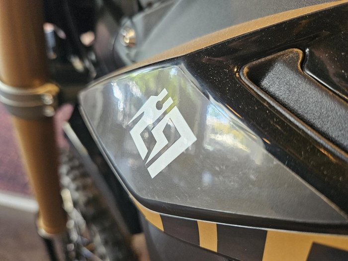 2025 Sur-Ron Ultra Bee X HP Ultra Bee Black