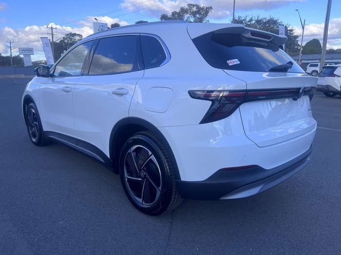 2025 MG MGS5 EV Essence 49