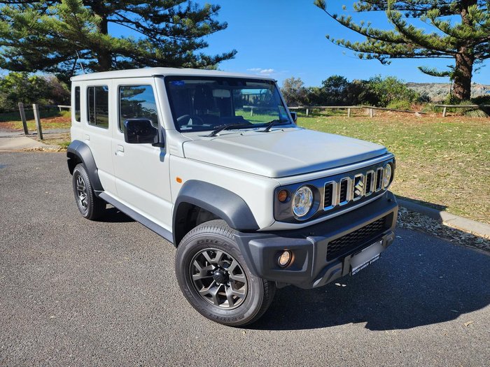 2025 Suzuki Jimny