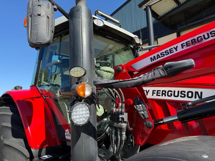 2018 Massey Ferguson 7715 S Dyna-Vt