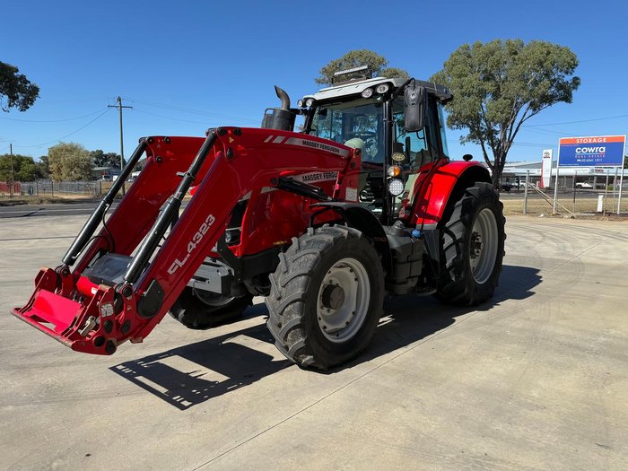 2018 Massey Ferguson 7715 S Dyna-Vt