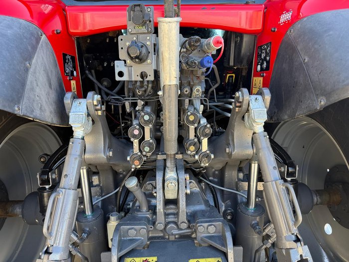 2018 Massey Ferguson 7715 S Dyna-Vt