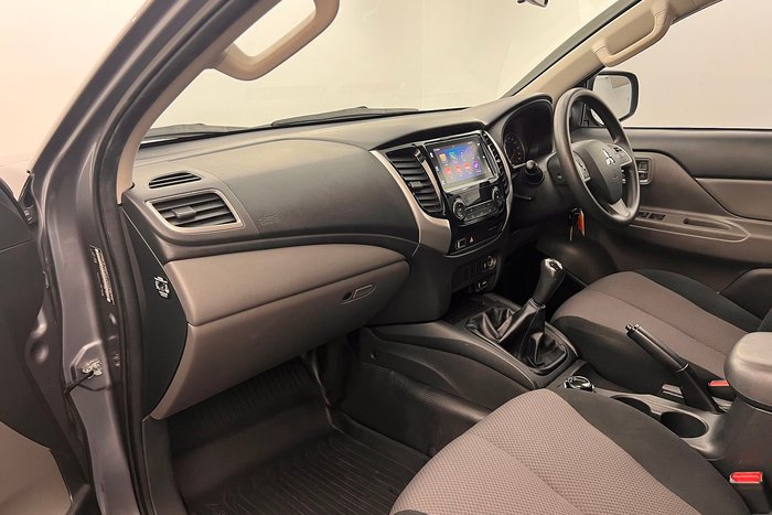 2018 Mitsubishi Triton GLX+