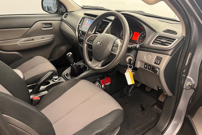 2018 Mitsubishi Triton GLX+