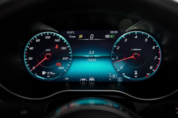 2020 Mercedes-Benz GLC-Class GLC300