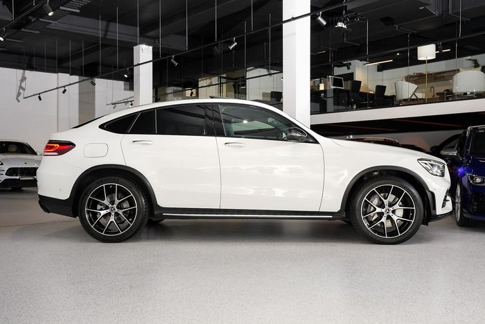 2020 Mercedes-Benz GLC-Class GLC300