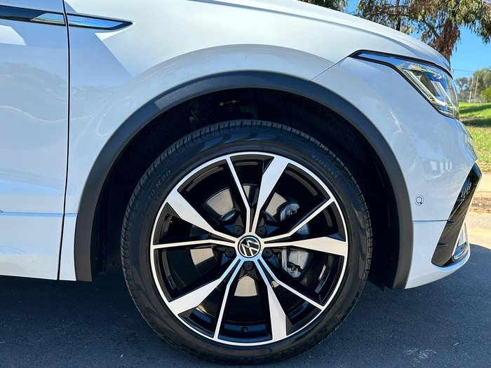2021 Volkswagen Tiguan 162TSI R-Line