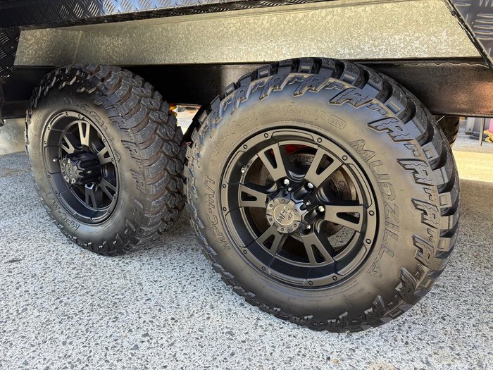 2023 Network RV Caravans Terrain Tuff