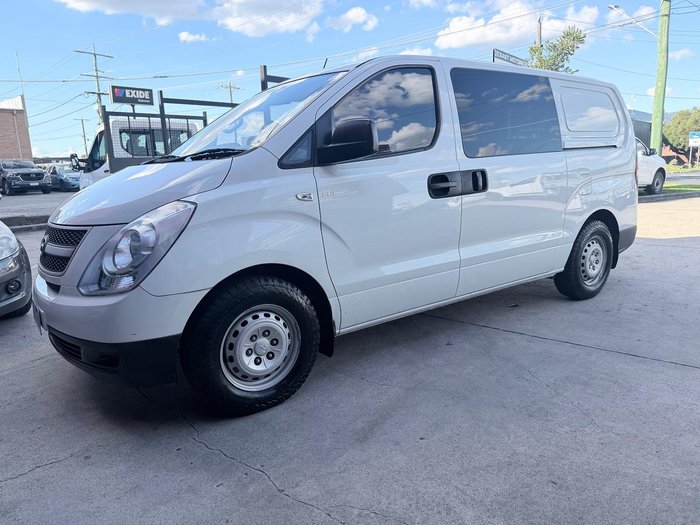 2010 Hyundai iLoad TQ-V Ceramic White