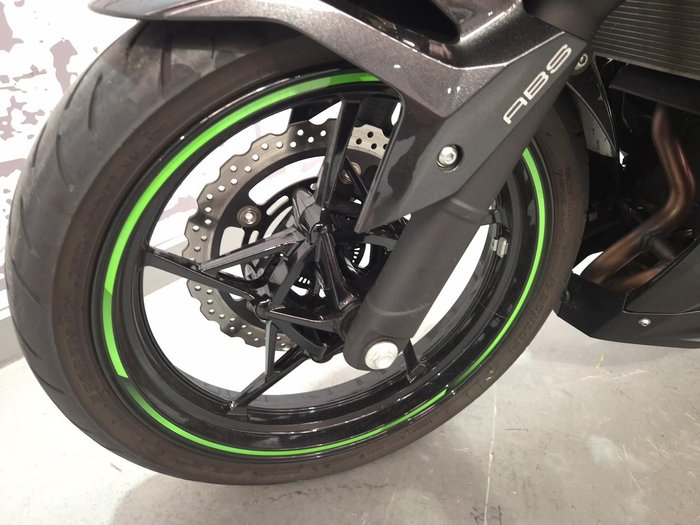 2021 Kawasaki Ninja 400 (EX400G) Ninja Black