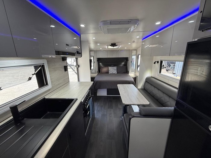 2021 Highclere Caravans Bunk Royal