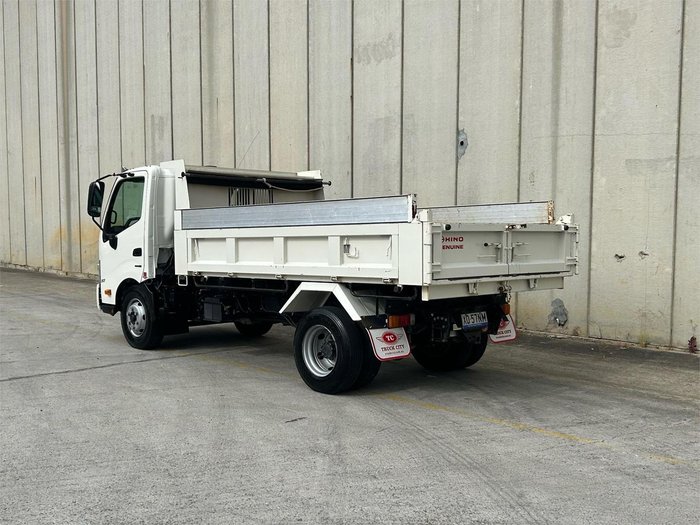 2023 Hino 300 Series 921