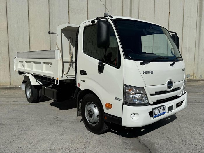 2023 Hino 300 Series 921