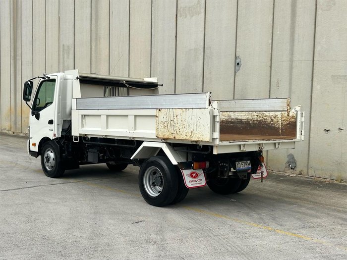 2023 Hino 300 Series 921