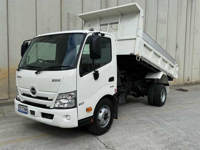 2023 Hino 300 Series