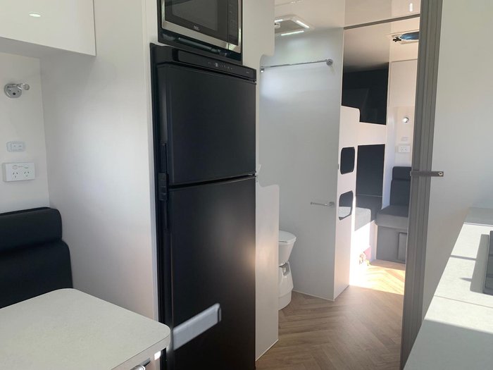 2026 Urban Caravans Track Family 23'6 Double Bunk Double Door