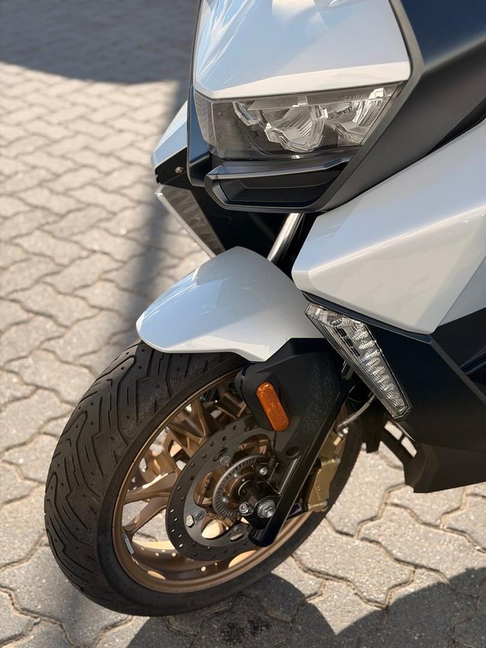 2024 BMW C 400 GT ion C 400 White