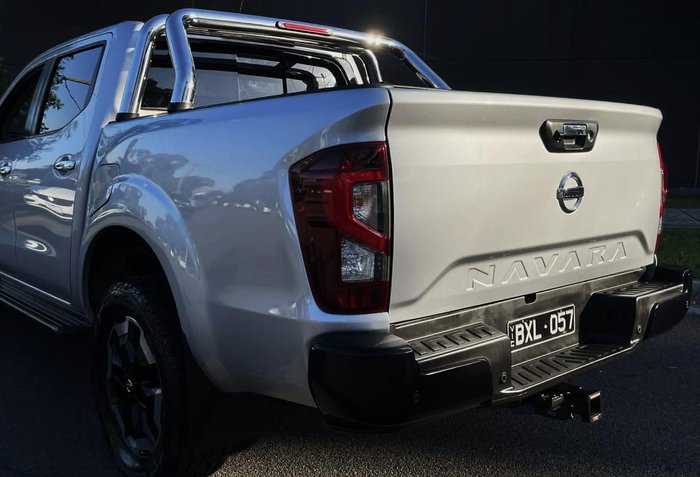 2022 Nissan Navara ST-X