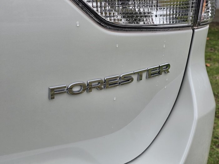 2025 Subaru Forester 2.5i S5 MY24 AWD Crystal White
