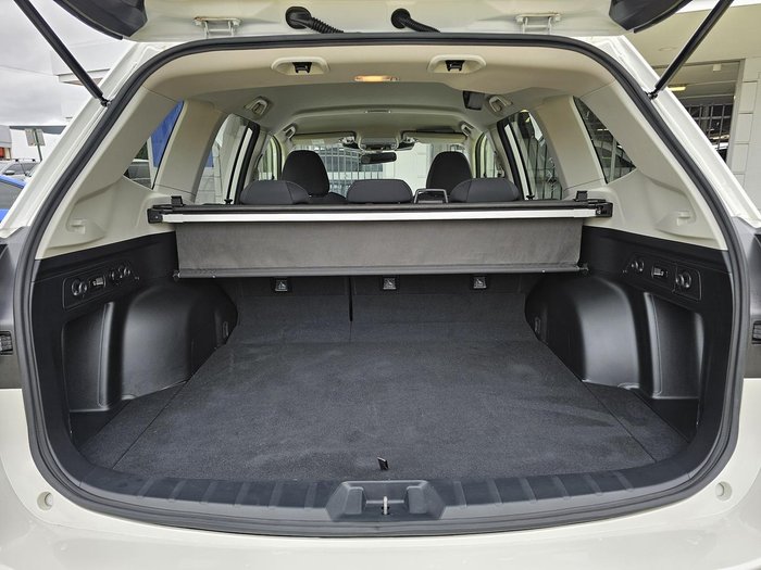 2025 Subaru Forester 2.5i S5 MY24 AWD Crystal White