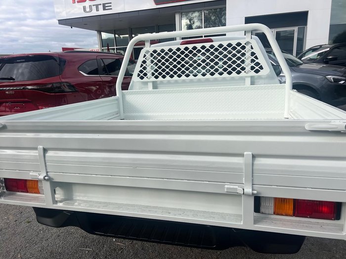 2025 Isuzu D-MAX SX