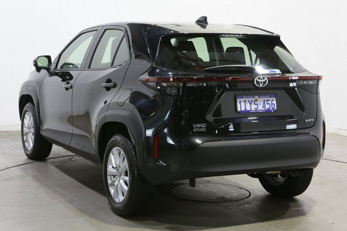 2025 Toyota Yaris Cross GX