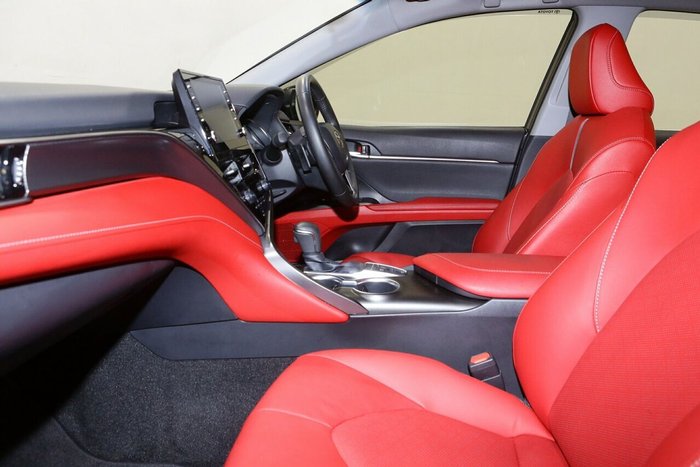 2024 Toyota Camry SX