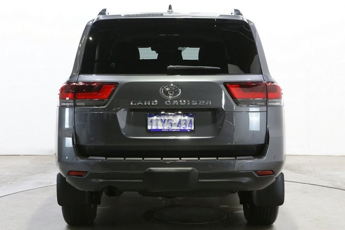 2025 Toyota Landcruiser VX