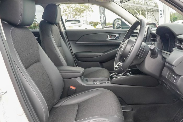 2024 Honda HR-V e:HEV X