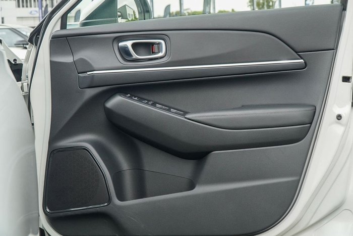 2024 Honda HR-V e:HEV X