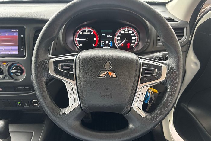 2021 Mitsubishi Triton GLX
