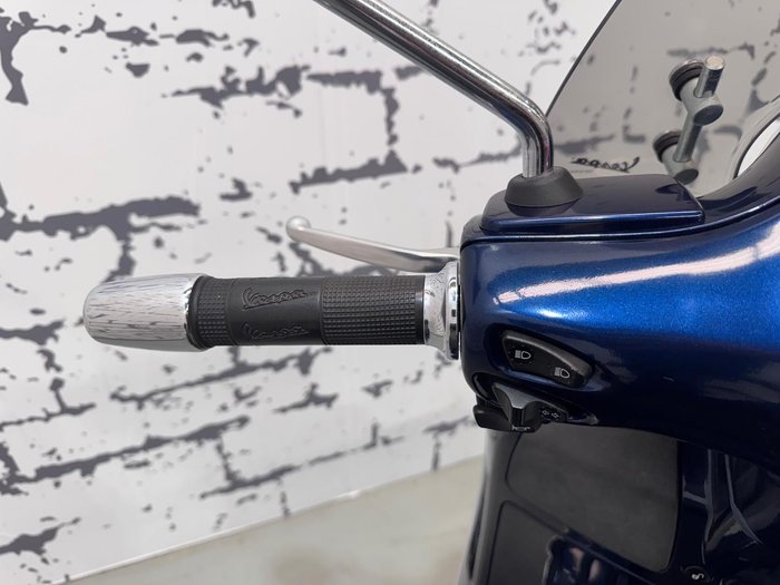 2014 Vespa GTS 250ie GTS Blue