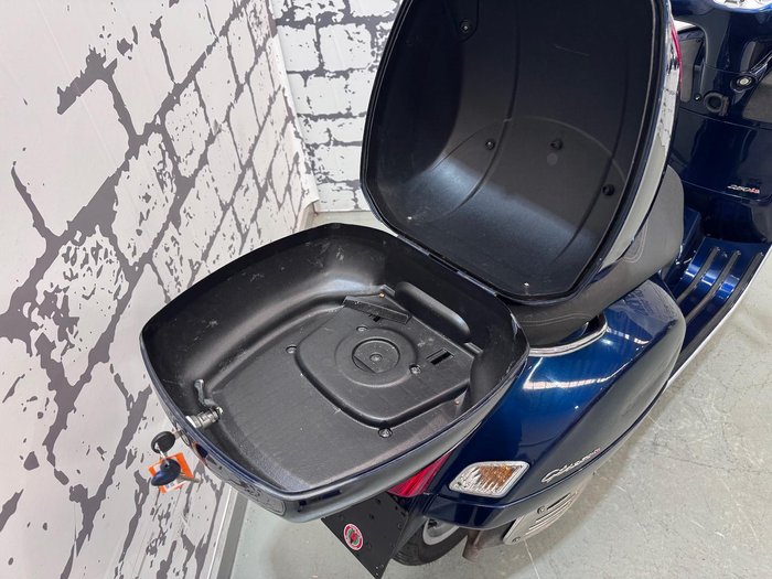 2014 Vespa GTS 250ie GTS Blue