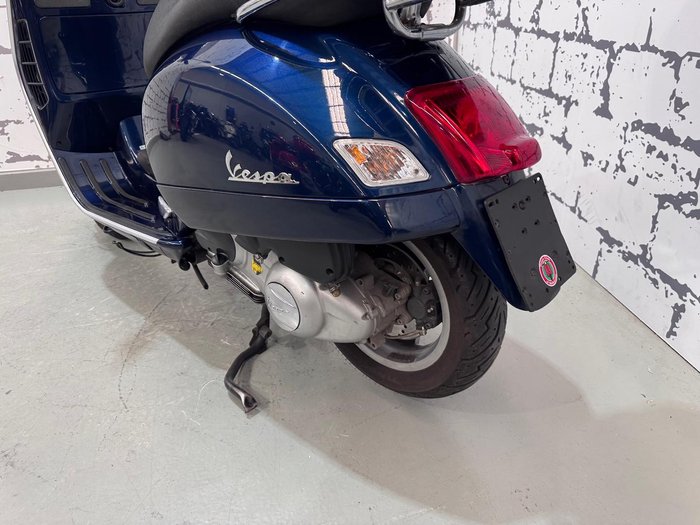 2014 Vespa GTS 250ie GTS Blue