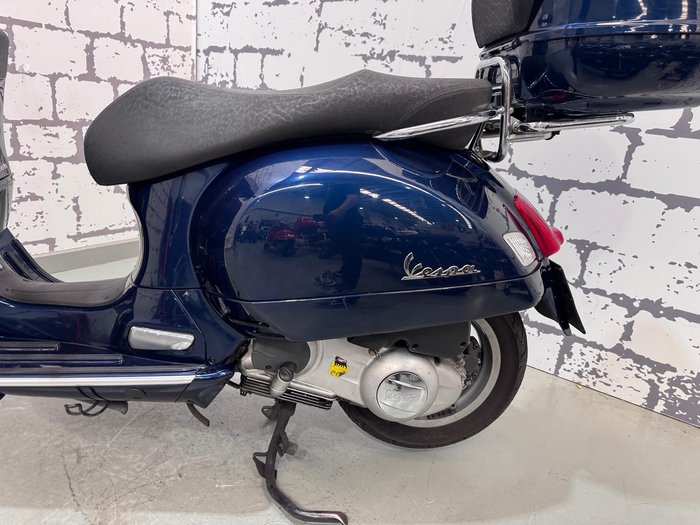 2014 Vespa GTS 250ie GTS Blue
