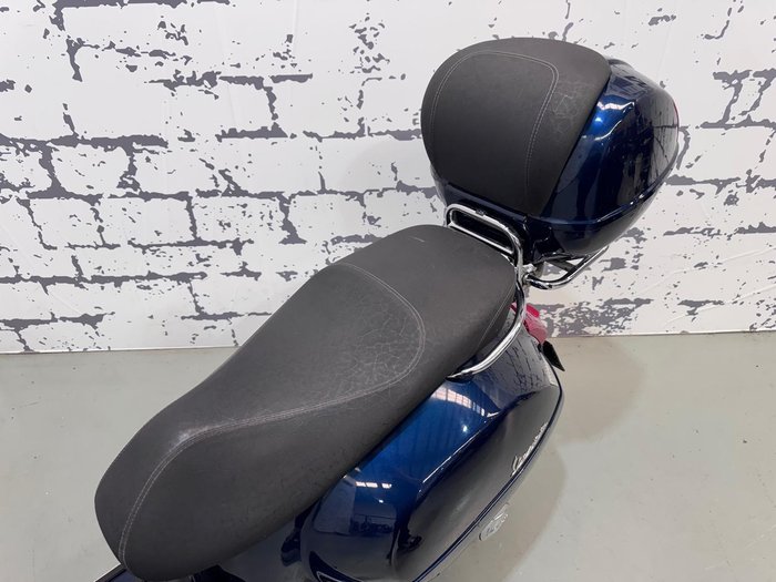 2014 Vespa GTS 250ie GTS Blue