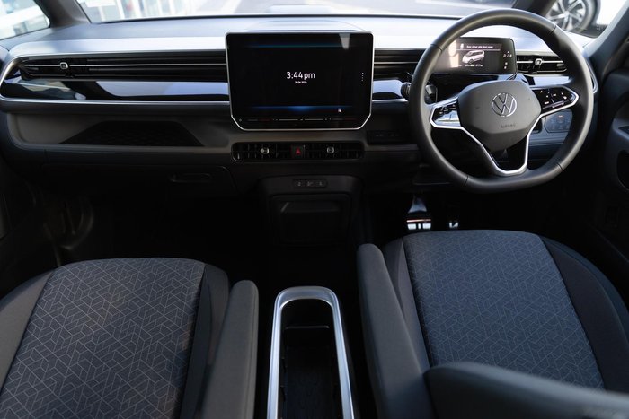 2025 Volkswagen ID. Buzz Pro BEV560