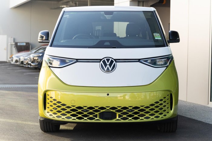2025 Volkswagen ID. Buzz Pro BEV560