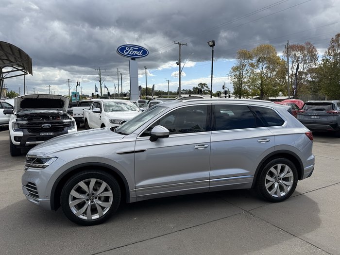 2022 Volkswagen Touareg