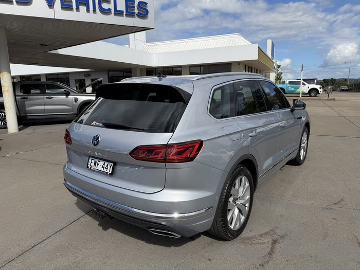 2022 Volkswagen Touareg