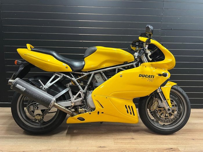 2001 DUCATI 750 SS F/FAIRING Yellow
