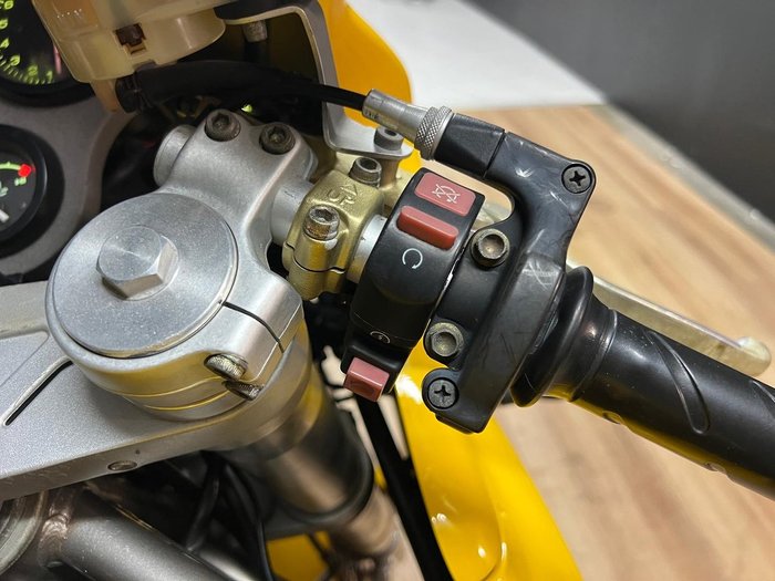 2001 DUCATI 750 SS F/FAIRING Yellow